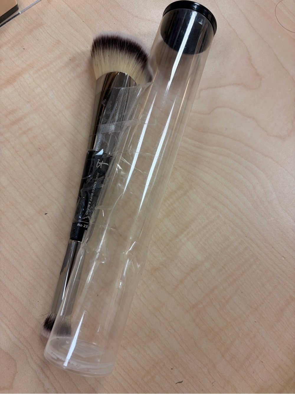 IT Cosmetics Heavenly Luxe Brush No. 23 Dual-Ended Buff & Blend NEW & SEALED